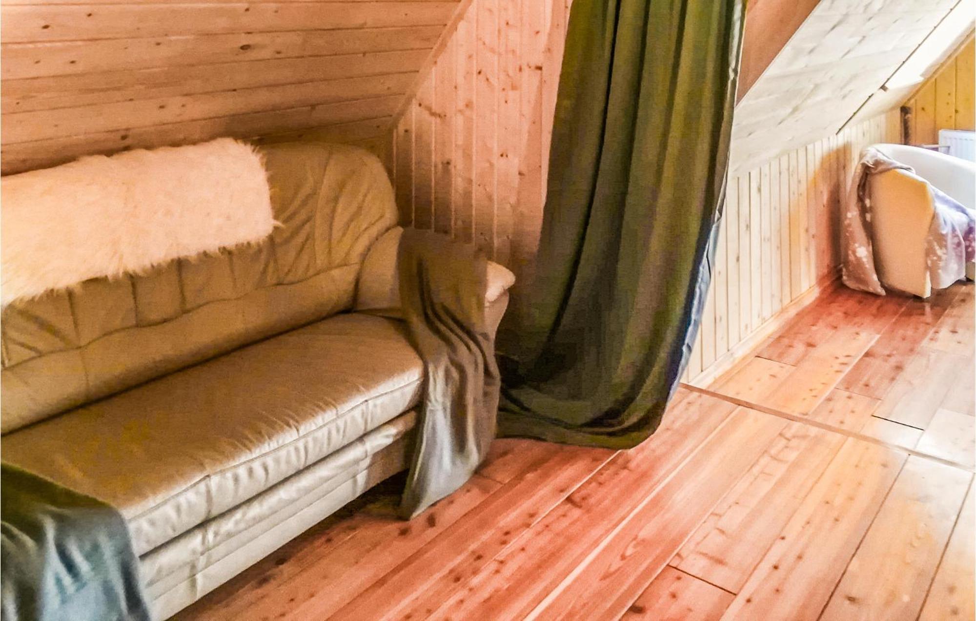 Nice Home In Ustka With Wifi Esterno foto